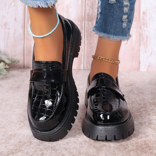 Damen klobige Lack-Loafer mit Kroko-Prägung und profilierter Gummisohle Shop Nory