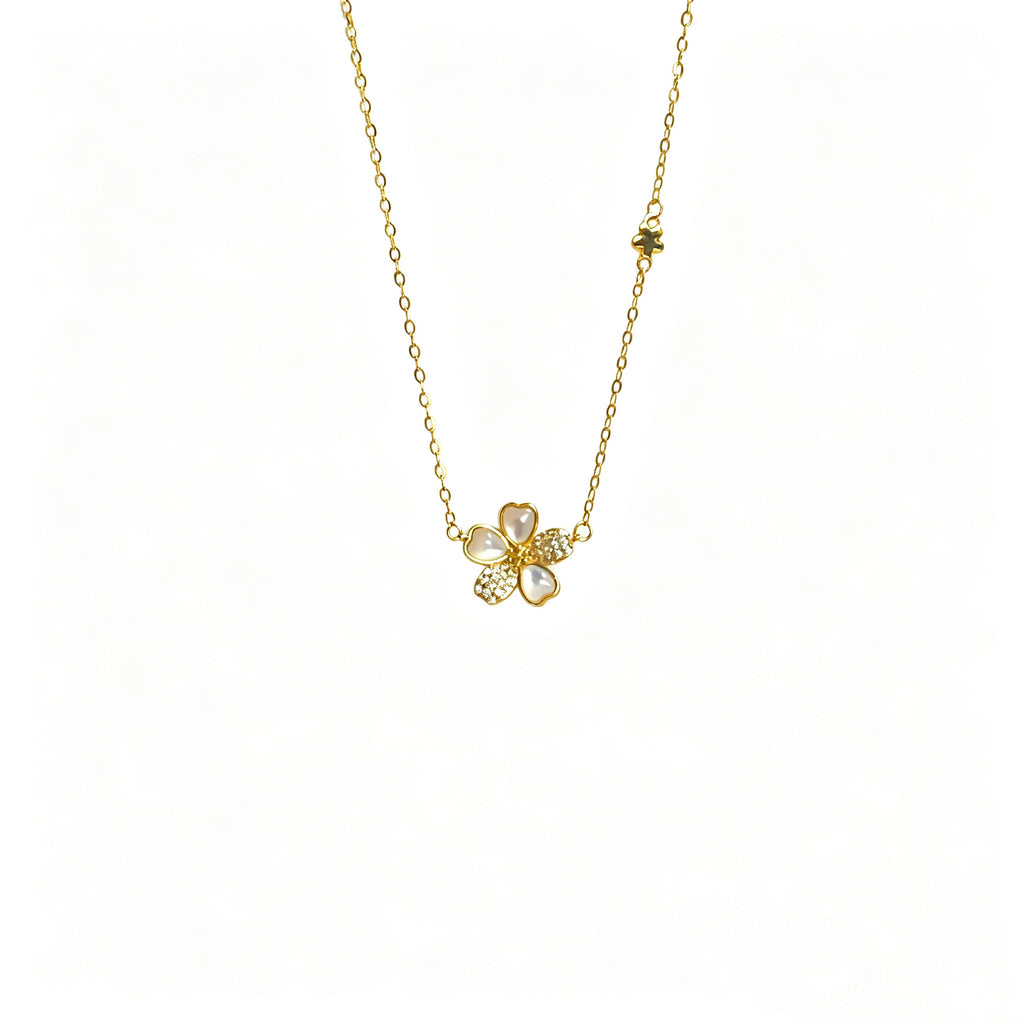 Damen Halskette mit floralen Zirkonia-Details Shop Nory