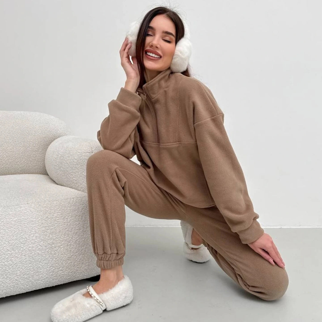 Damen gemütlicher Fleece-Zweiteiler mit halbem Reißverschluss, cropped Pullover und hochtaillierter Jogginghose mit elastischem Bund Shop Nory