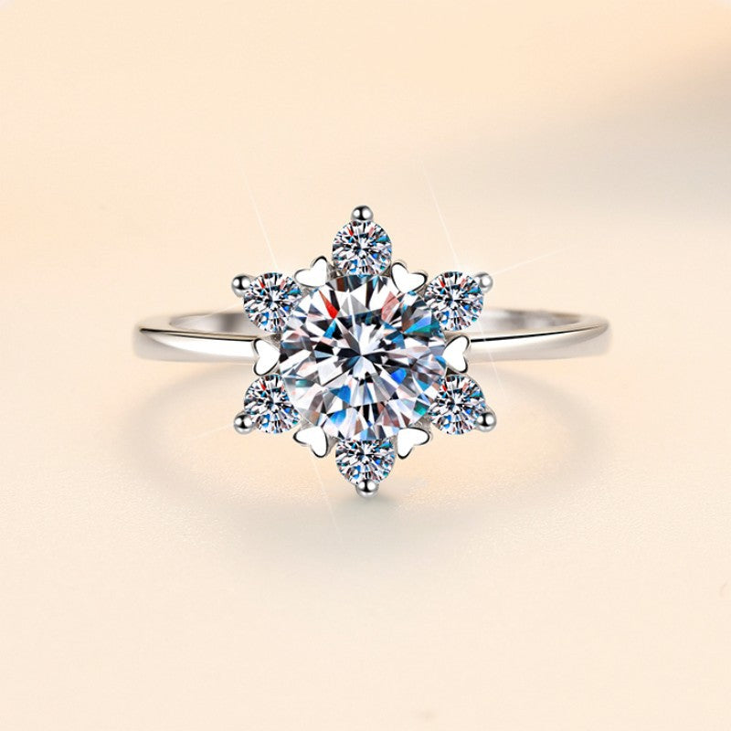 Damen Solitär Ring mit funkelndem Kristall und kunstvollem Detail Shop Nory