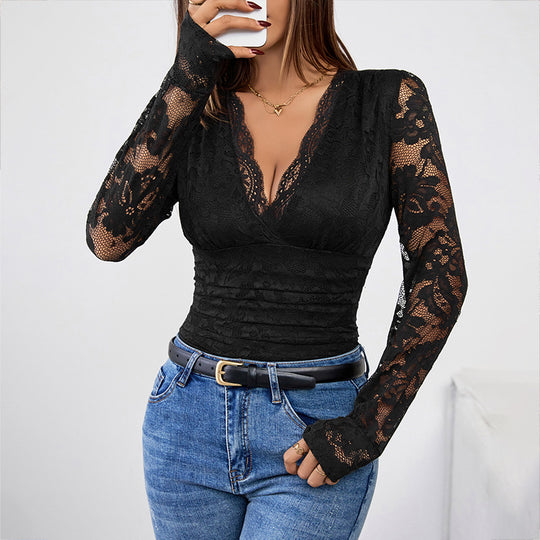 Damen Figurbetontes Spitzen-Top mit tiefem V-Ausschnitt, geraffter Taille und transparenten Langärmeln Shop Nory