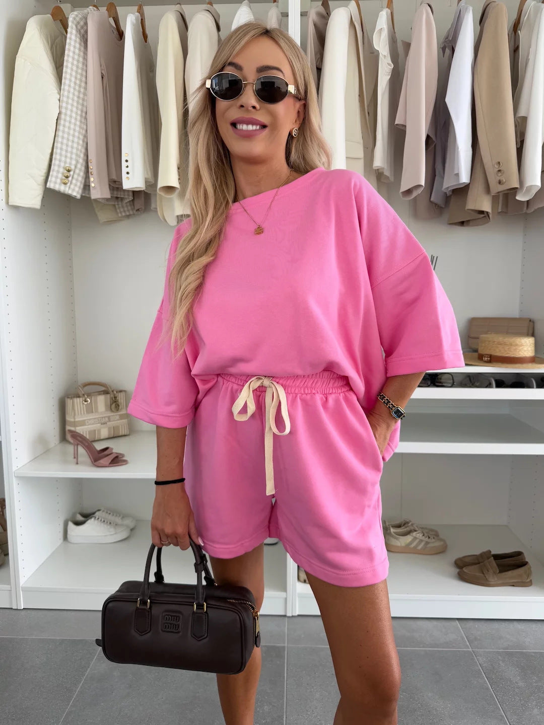 Damen lässiges Kurzarm Set aus Oversized Oberteil und Shorts Shopnory