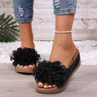 Damen modische Pantoletten mit floralen Applikationen
