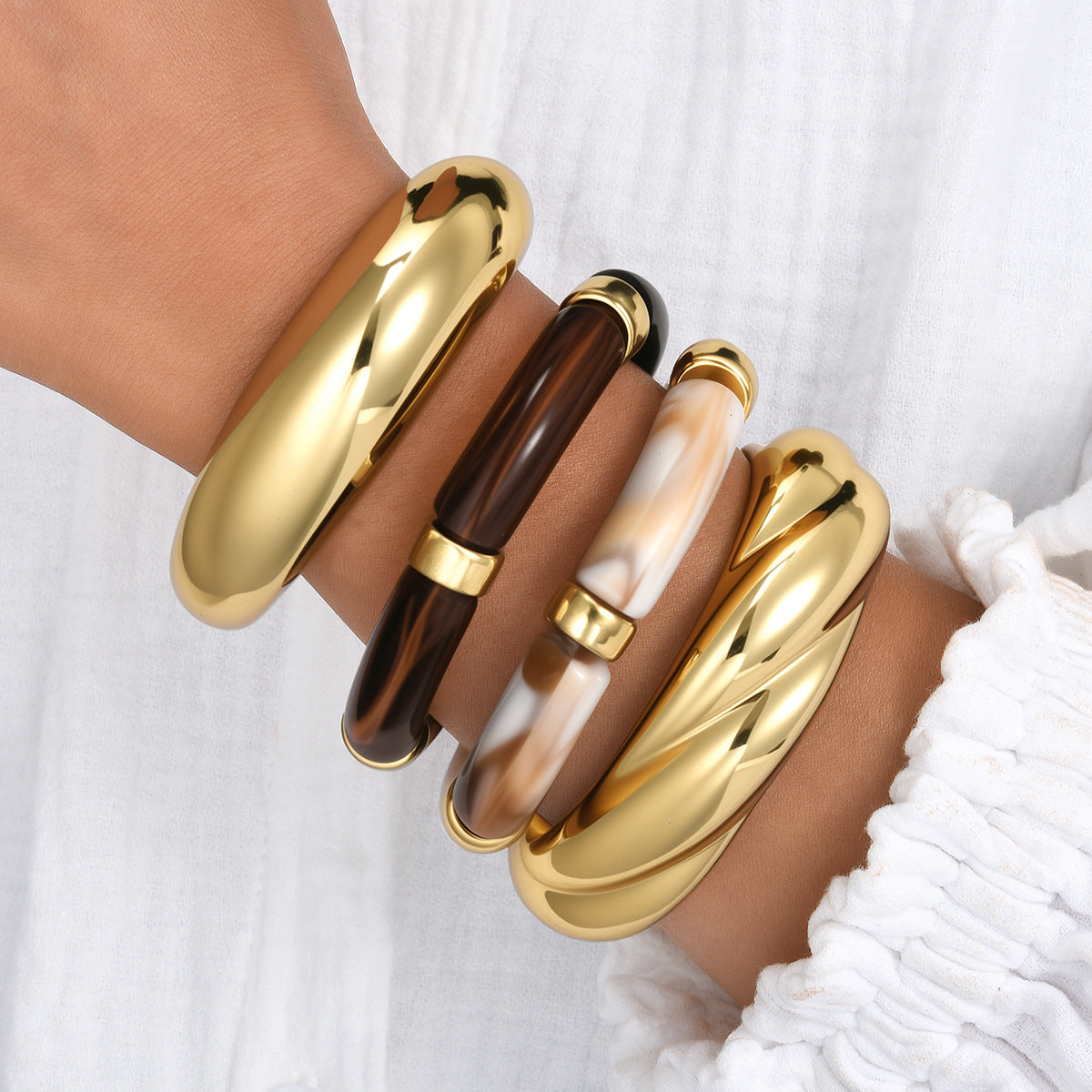 Damen Armreif-Set mit eleganten und einzigartigen Designs Shop Nory