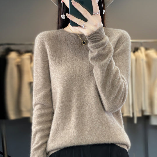 Damen Kuscheliger Midweight Rundhals-Pullover aus Angora-Blend mit feinem Flor und schmalem Bündchen Shop Nory