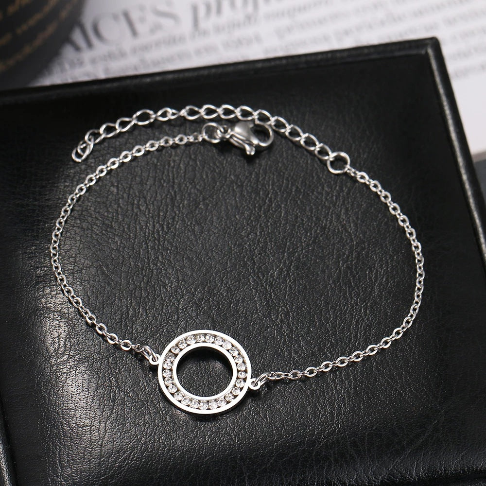 Damen zartes Armband mit funkelndem Kristallring Shop Nory