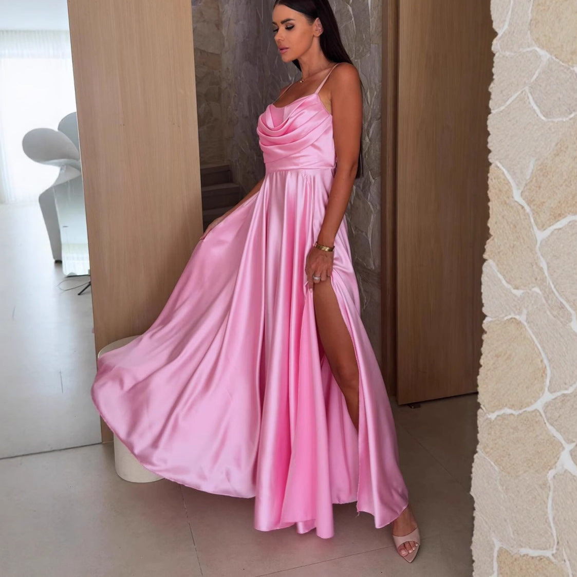 Damen Maxikleid mit geflochtenem Oberteil und offenem Rücken Shopnory