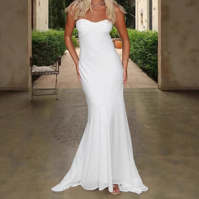 Damen Elegantes Langarm-Maxikleid mit schulterfreiem Design und fließendem Stoff