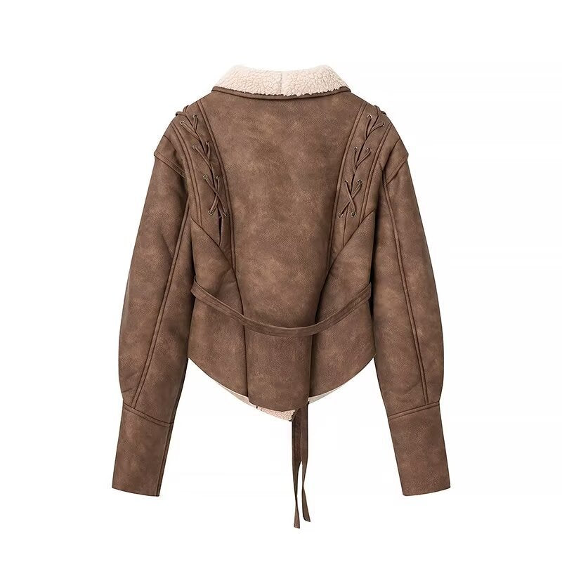 Damen Kurzjacke im Aviator‑Look mit Sherpa‑Futter, Bindegürtel und Schulter‑Schnürung Shop Nory