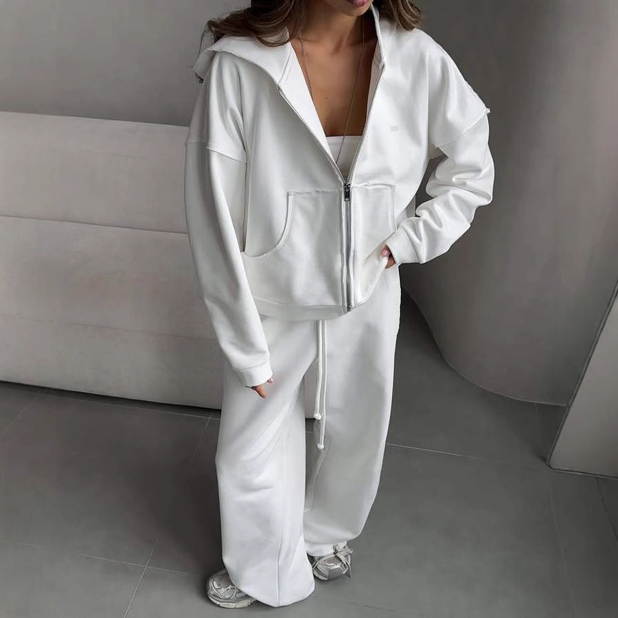 Damen oversized kurz geschnittener Kapuzenpullover und hochtaillierte Jogginghose Set aus Bio-Baumwollfleece Shop Nory