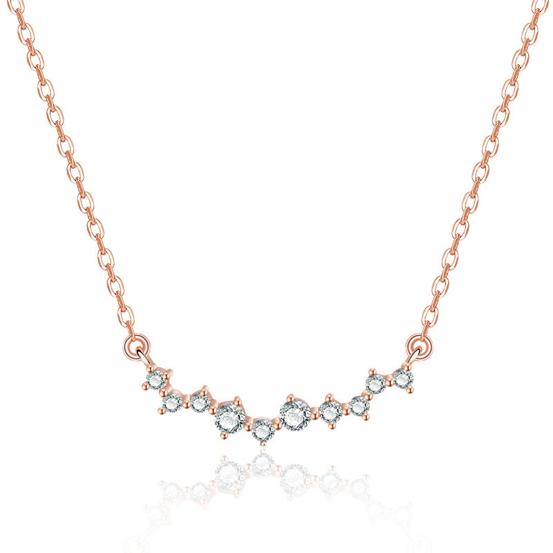 Damen Halskette mit funkelndem Zirkonia-Akzent und eleganter Verarbeitung Shop Nory
