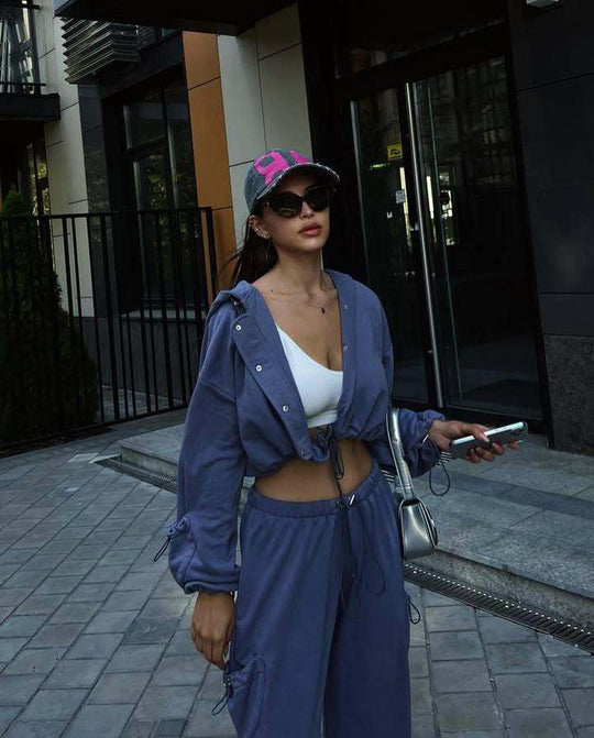 Damen Loungewear-Set mit Oversize-Kapuzenjacke und taillenhohen Sweatpants Shop Nory