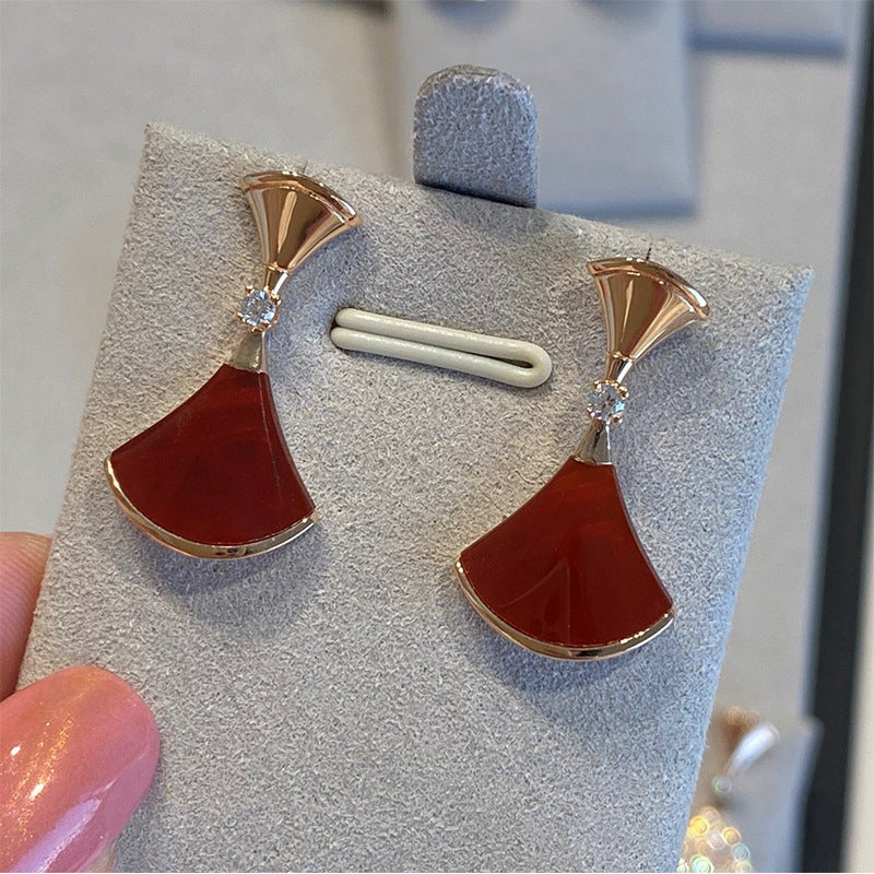 Damen Ohrringe mit kunstvollem Fächerdesign aus hochwertigem Material Shop Nory
