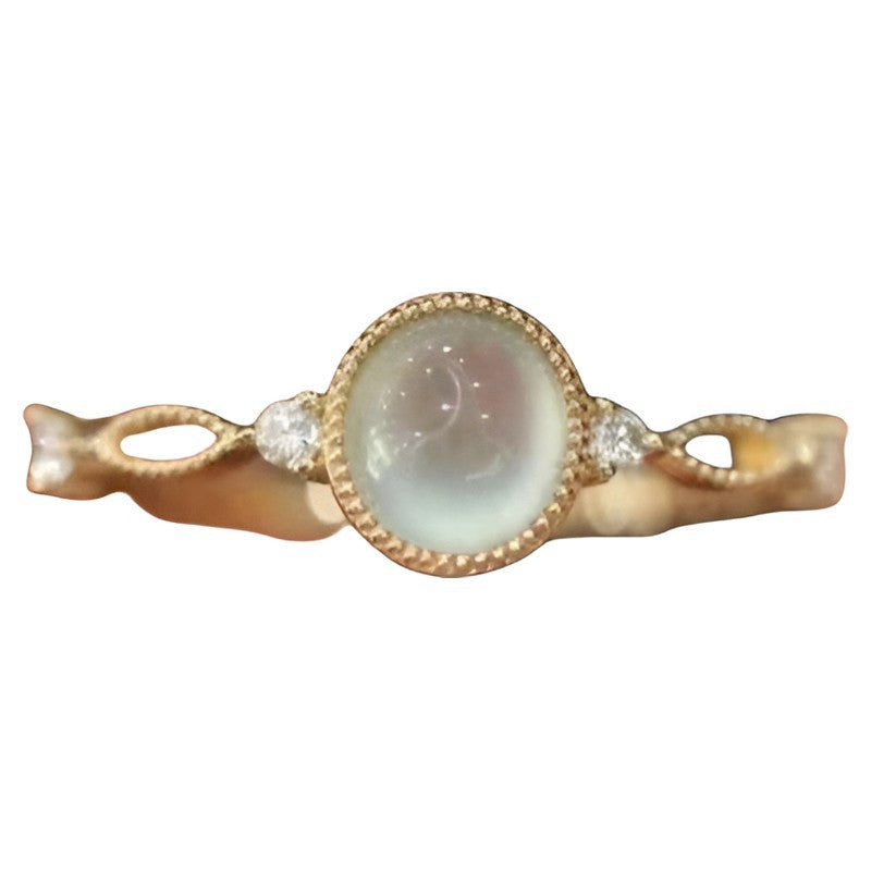 Damen eleganter Ring mit schimmerndem Edelstein und funkelnden Details Shop Nory