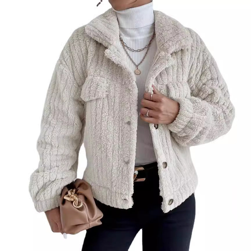 Damen nan kuschelige Teddyjacke mit Hemdkragen, Druckknopfverschluss und aufgesetzten Brusttaschen Shop Nory
