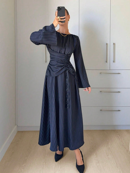 Damen Maxikleid mit geraffter Taillen-Schnürung, weiten Ärmeln und fließendem Rock Shop Nory
