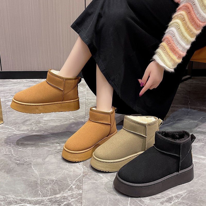 Damen Gefütterte Kurzschaft Winterboots mit Kunstfellfutter Plateau‑Sohle und Pull‑On Shop Nory