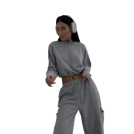 Damen kurzes Sweatshirt mit Kordelzug und Oversize-Ärmeln Shop Nory
