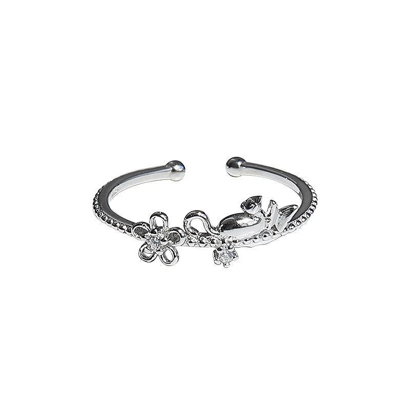 Damen Zierlicher Blumenring mit filigranen Details Shop Nory