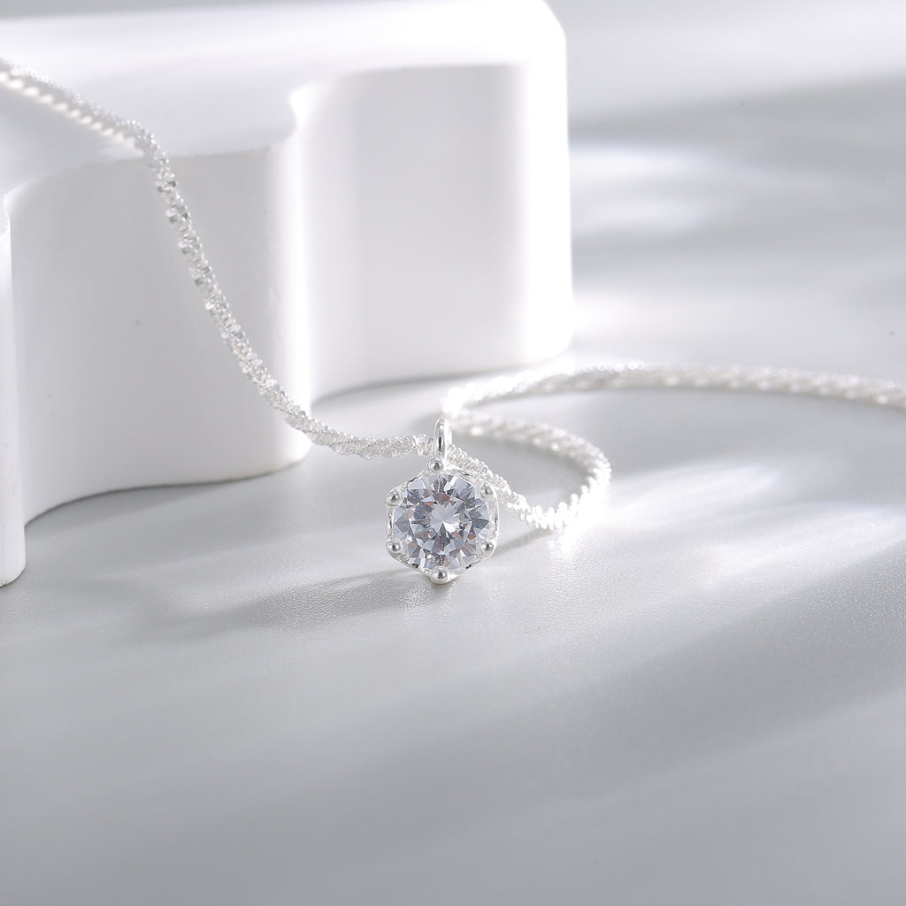 Damen Halskette mit funkelndem Kristallanhänger Shop Nory