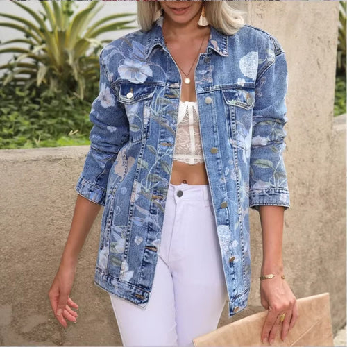 Damen Längere Jeansjacke mit floraler Allover-Print, Brust-Pattentaschen und lässiger Oversize-Passform Shop Nory