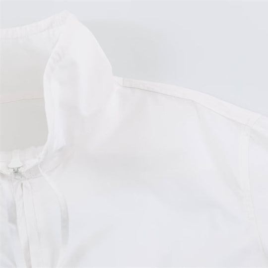 Damen Leichte taillierbare Windjacke mit Stehkragen, Tunnelzug und Ballonärmeln Shop Nory