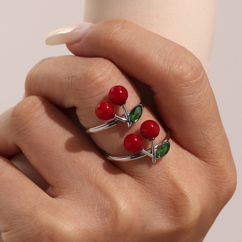 Damen Offener Ring mit Kirschmotiv aus hochwertigem Edelstahl und funkelnden Strasssteinen Shop Nory