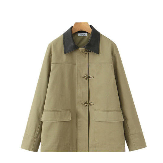Damen Kurzjacke mit Knebelverschlüssen und kontrastierendem Hemdkragen Shop Nory