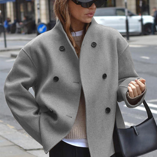 Damen Kurz geschnittener Oversize-Wollmantel mit doppelreihiger Knopfleiste und Stehkragen Shop Nory