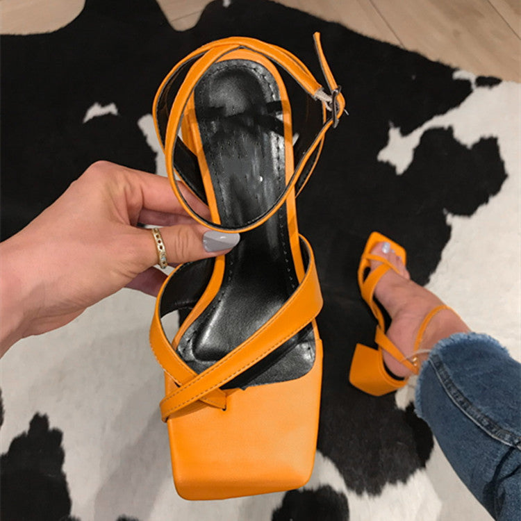 Damen Trendige Sandalen mit quadratischer Spitze und komfortablem Blockabsatz