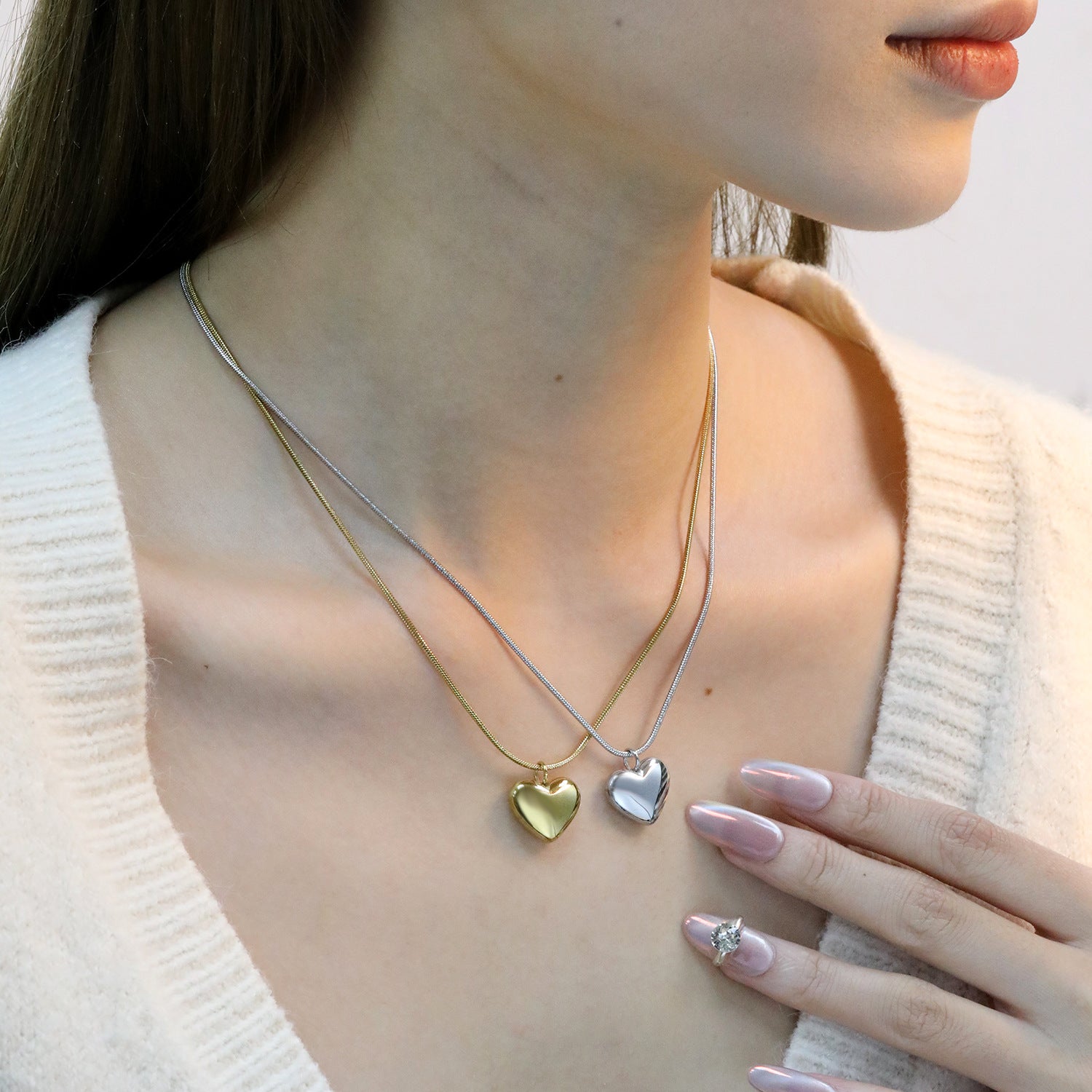 Damen Halskette mit herzförmigem Anhänger aus hochwertigem Edelstahl Shop Nory