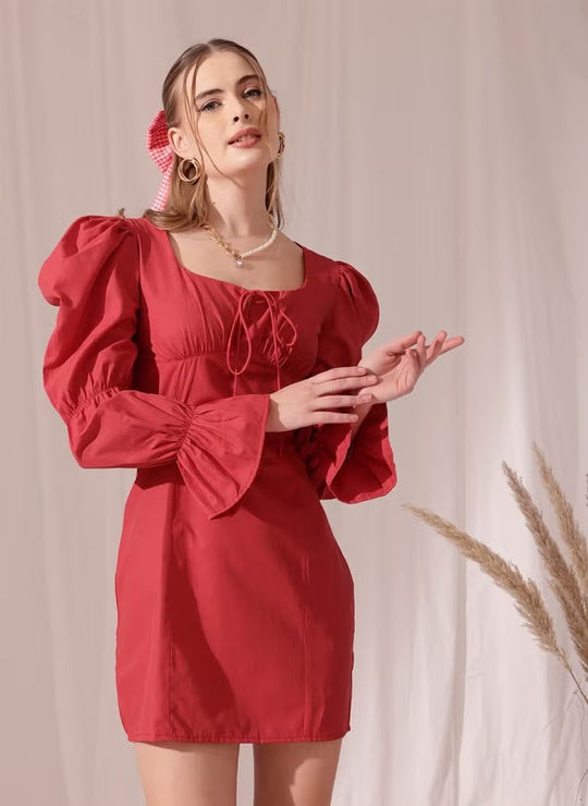 Damen Puffärmeliges Mini-Kleid mit eckigem Ausschnitt, Kordel-Bustier und Glockenärmeln Shop Nory