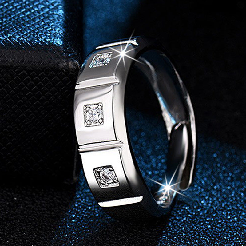 Damenring mit eckigem Design und funkelnden Zirkonia Shop Nory