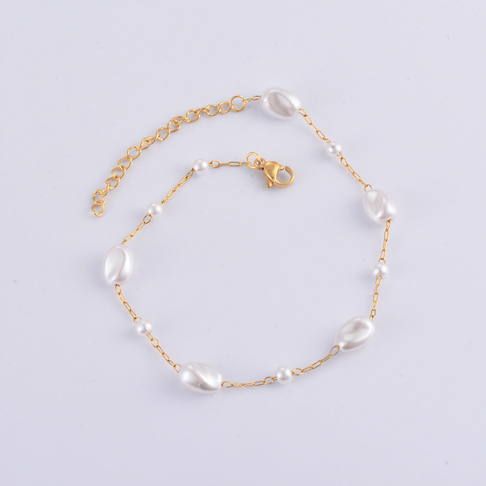 Damen Armband mit herzförmigen Perlen und edler Goldkette Shop Nory