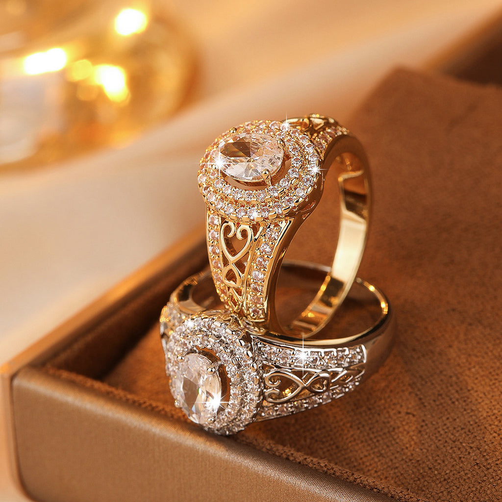 Damen Glänzender Ring mit eleganter Markenverzierung Shop Nory