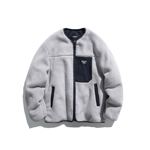 Unisex Kurz geschnittene Teddy‑Fleecejacke mit Nylon‑Brusttasche und durchgehendem Reißverschluss Shop Nory