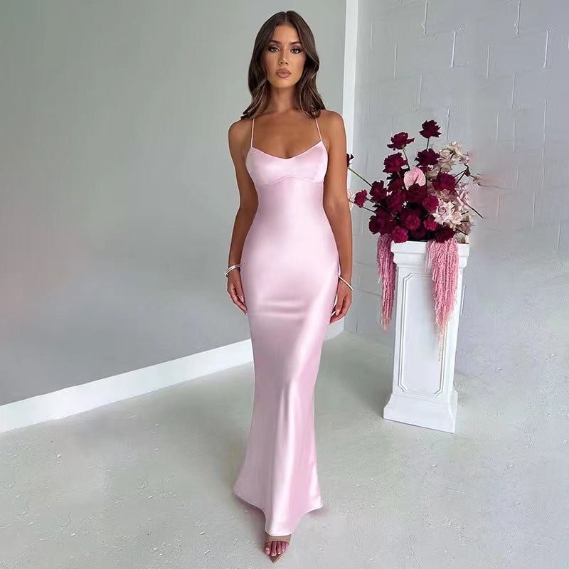 Damen Figurumspielendes Abendkleid mit Schmalen Spaghettiträgern und Elegantem Schnitt