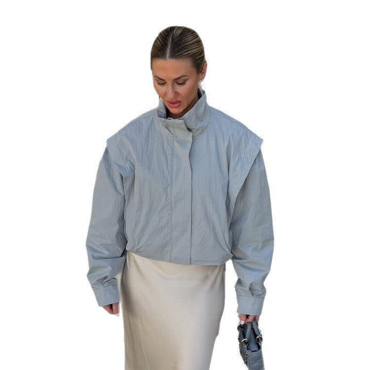 Damen Cropped Übergangsjacke mit Stehkragen und betonter Schulterpartie Shop Nory