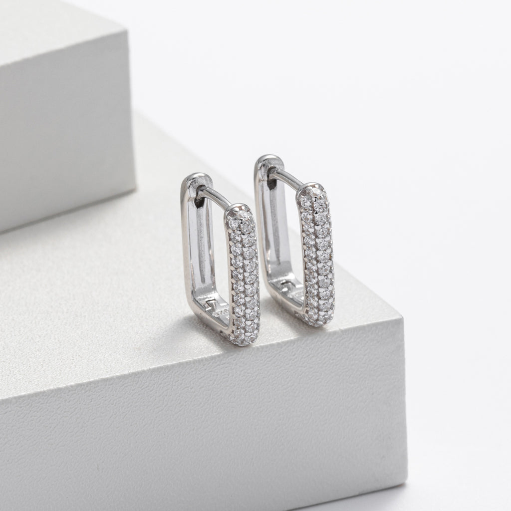 Damen Creolen aus hochwertigem 925 Sterling Silber mit funkelnden Zirkonsteinen Shop Nory