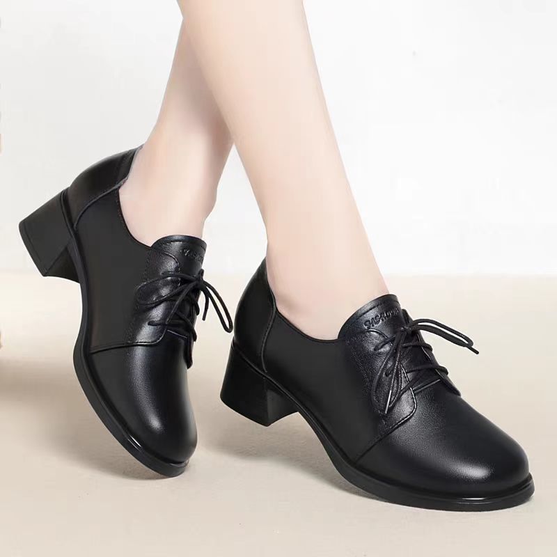 Damen Elegante und bequeme Schnürschuhe mit Blockabsatz