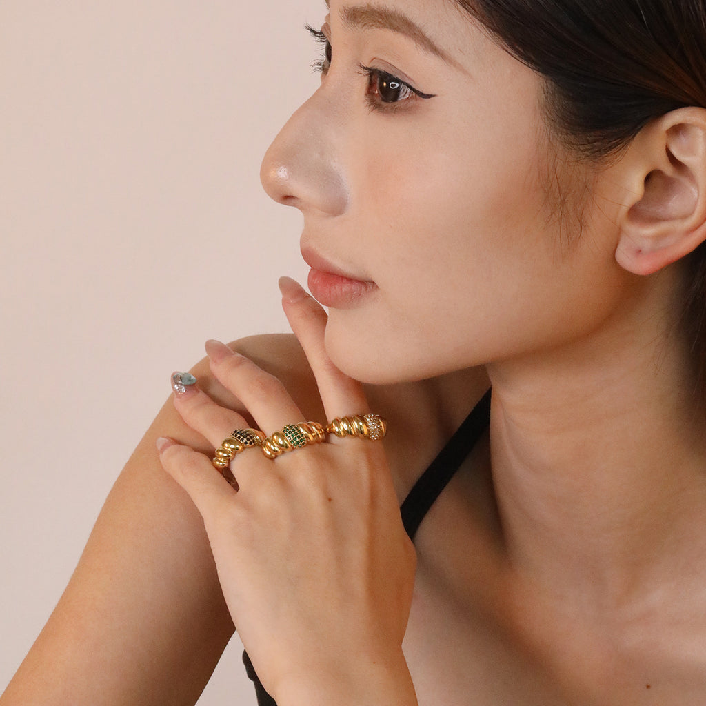 Damen Verstellbarer Ring mit glitzernden Zirkonia und modernen Grüntönen Shop Nory