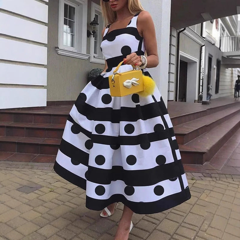 Damen Elegantes Midi-Kleid mit strukturiertem Polka-Dot-Design und schwingendem Rock Shopnory