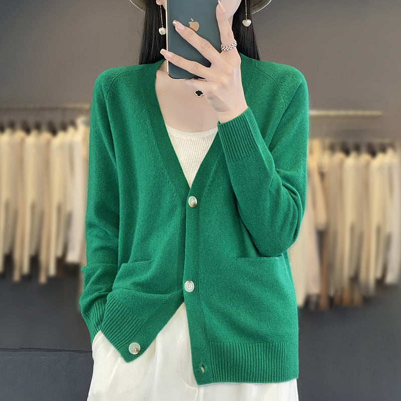 Damen Lässiger Feinstrick-Cardigan mit V‑Ausschnitt, Eingrifftaschen und breitem Rippbund Shop Nory