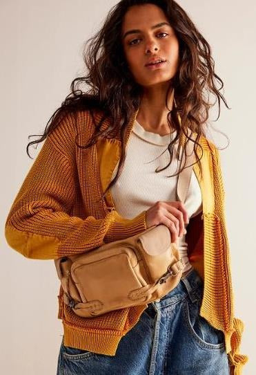 Damen Modische Strickjacke mit großen Taschen