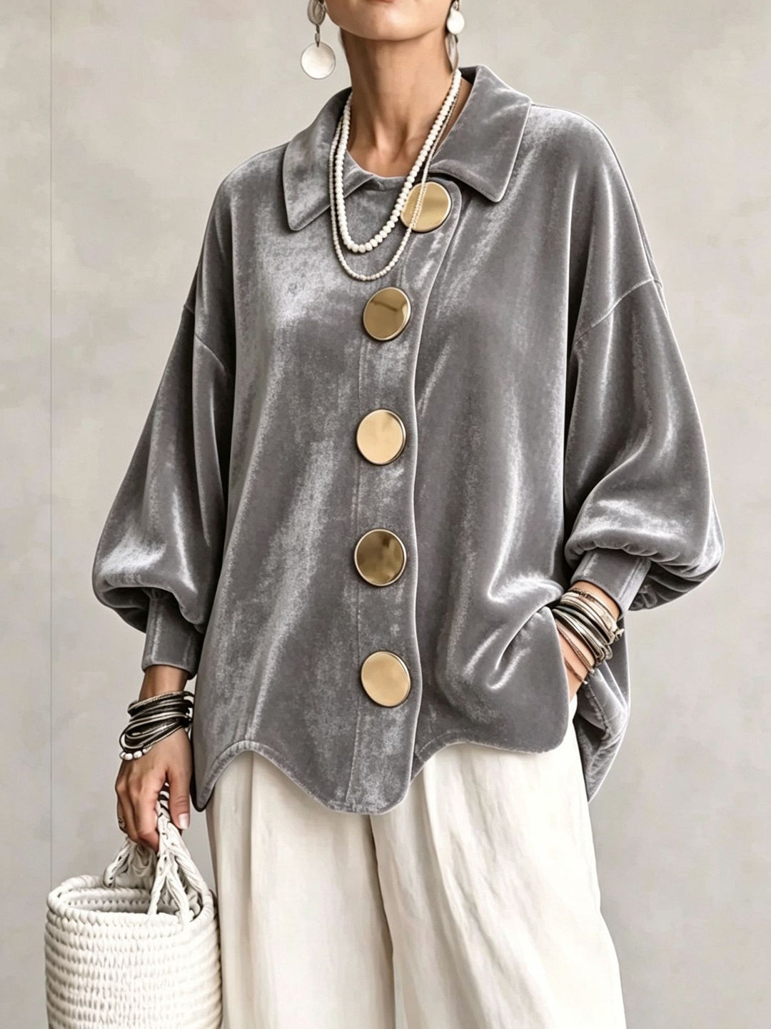 Damen Oversized Samtjacke mit großen Zierknöpfen und Balloon-Ärmeln Shop Nory