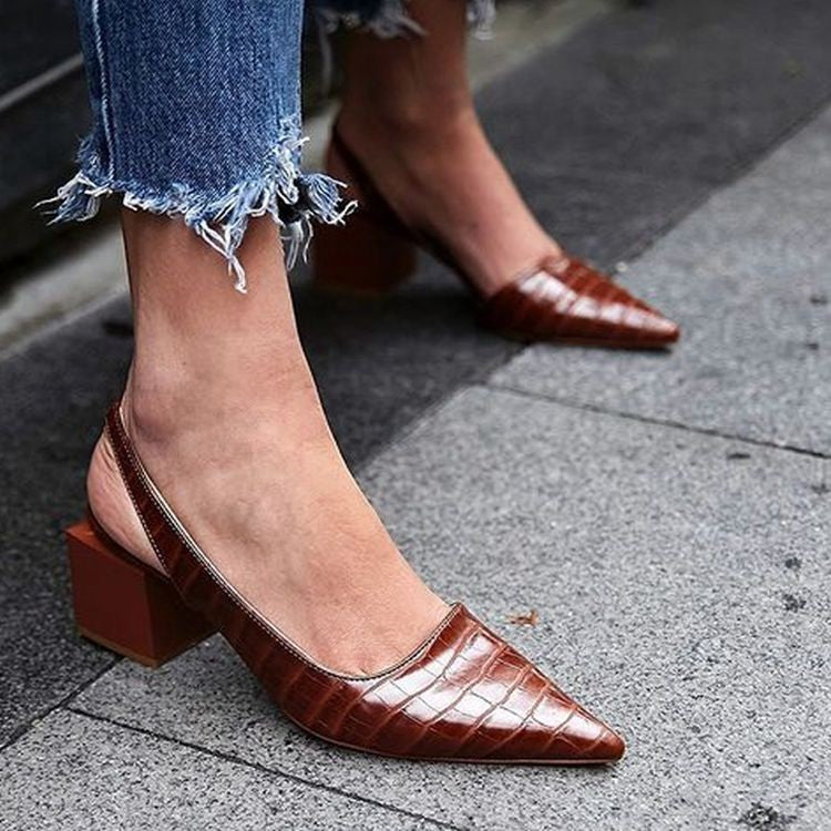 Damen Slingback-Pumps mit glänzendem Krokoprint und bequemer Blockabsatz