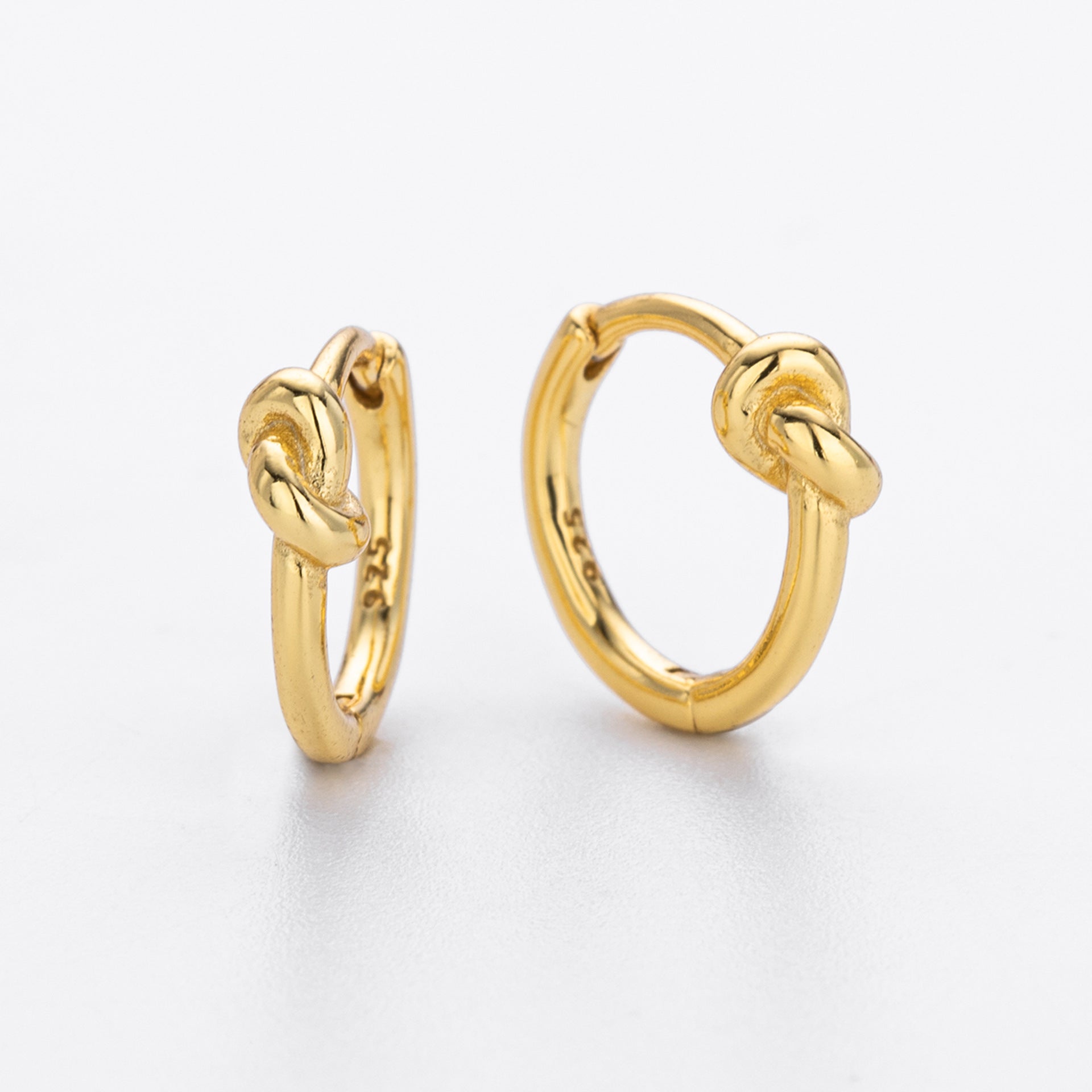 Damen Creolen mit elegantem Knotendesign Shop Nory