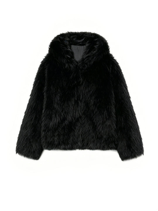 Damen Kurzblouson aus langfaserigem Shaggy‑Faux‑Fur mit hohem Schalkragen und klarer Boxy‑Silhouette Shop Nory