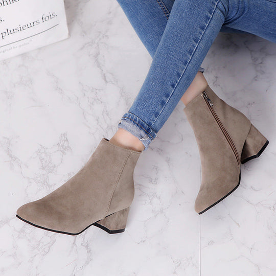 Damen Stiefeletten mit elegantem Reißverschluss und softem Obermaterial