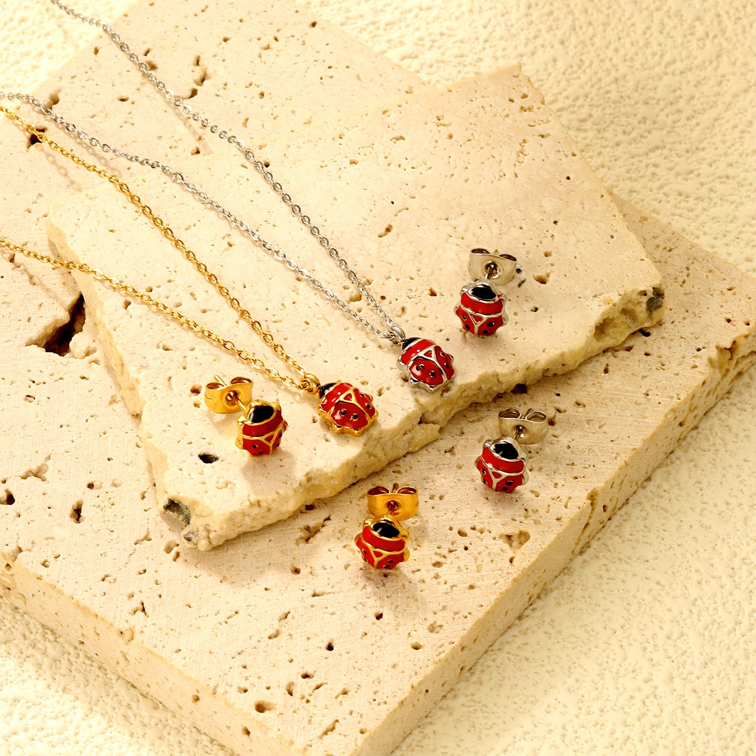 Damen Schmuckset mit Schildkrötenanhänger und passenden Ohrringen Shop Nory